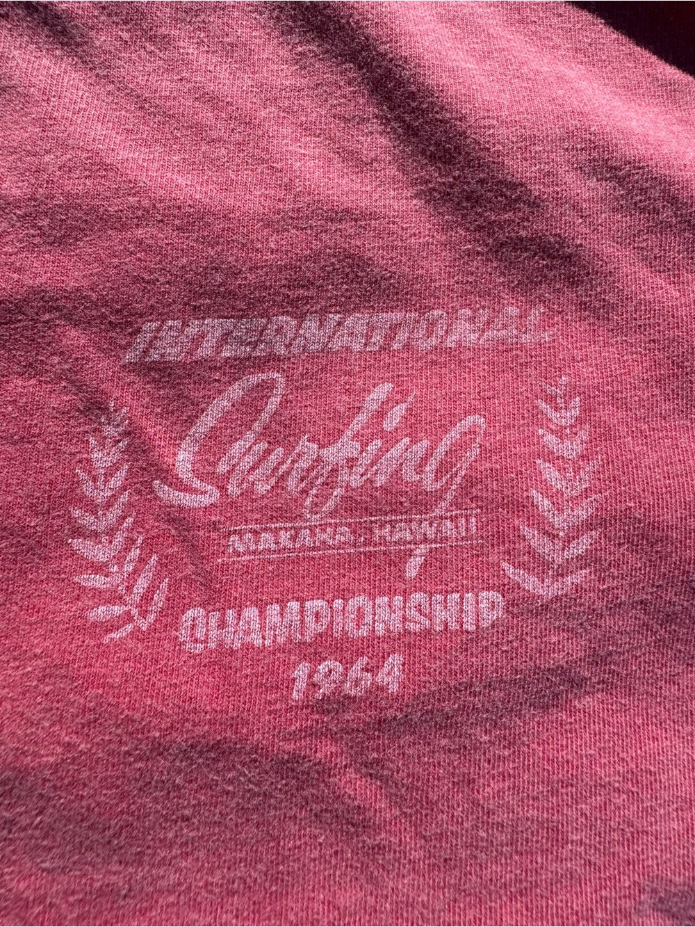 Malibu Shirt Co Vintage Red  Graphic Tee - Picture 2 of 3